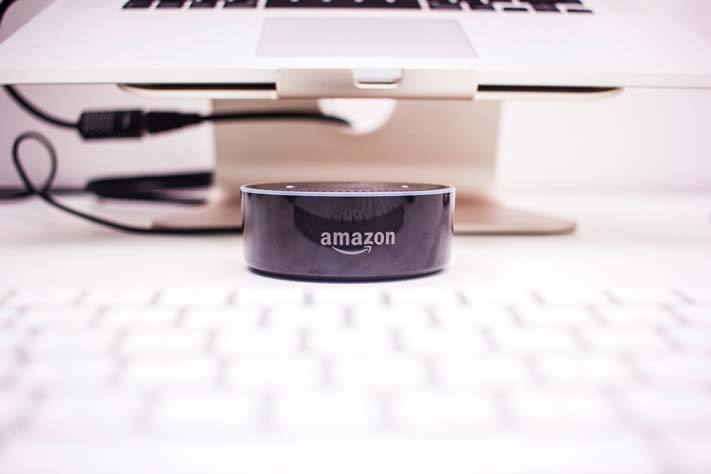 Amazon annonce plus d’un milliard d’euros d’investissements en Belgique : les premiers effets de la réforme du travail de nuit, se réjouit David Clarinval