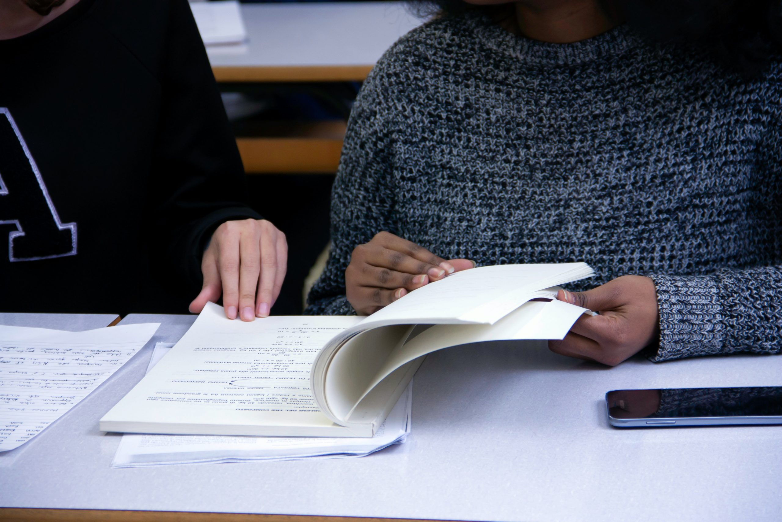 Enseignement supérieur : possibilité d’examens en présentiel en janvier moyennant le respect de règles sanitaires strictes