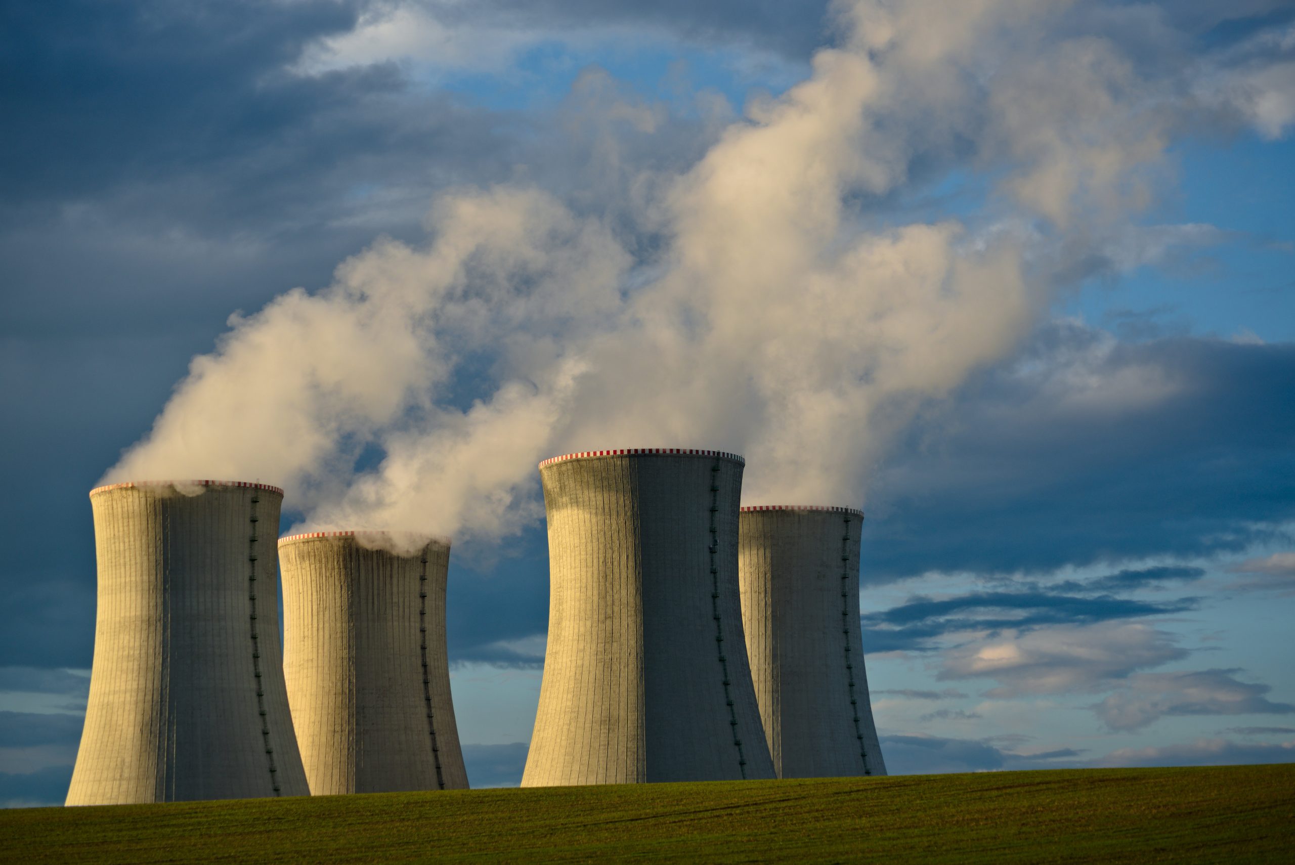 Deux réacteurs nucléaires prolongés pour dix ans