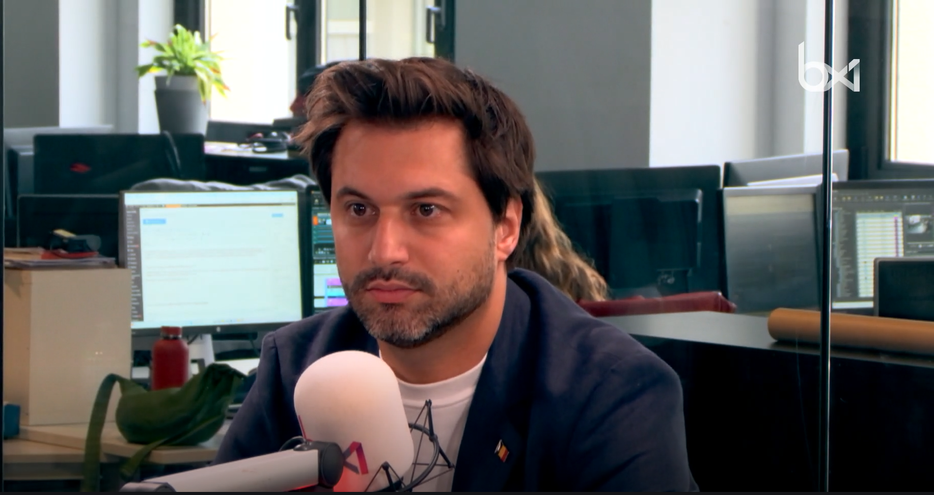“Si tout le monde faisait comme le MR, ne pas mettre de véto sur un parti démocratique, on aurait un gouvernement depuis 10 mois!”